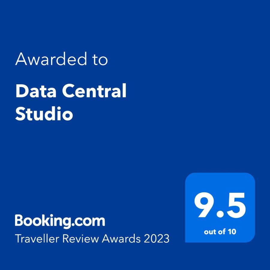 Data Central Studio Novi Sad Bagian luar foto