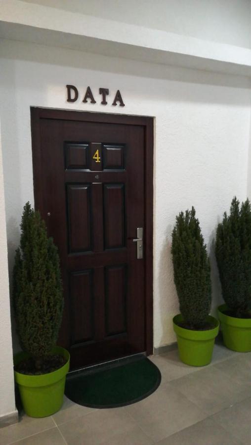 Data Central Studio Novi Sad Bagian luar foto